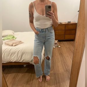 Levi’s girlfriend jeans